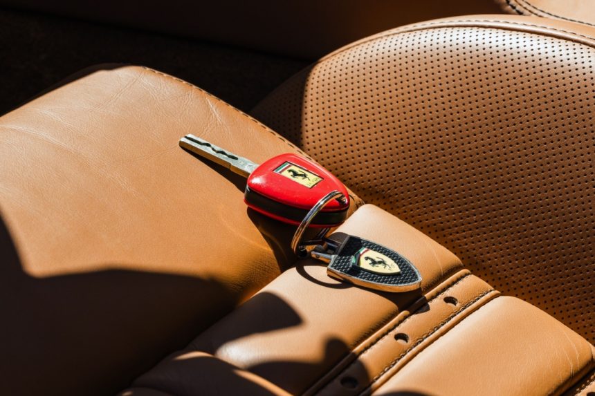 ferrari-accelera-sull’elettrico-tra-esclusività-e-attesa