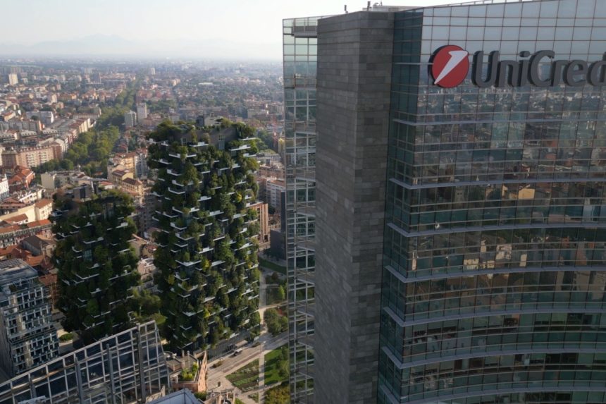 unicredit-rallenta-su-mps-e-quota-delfin-resta-in-bilico