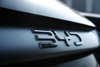 byd-supera-tesla-e-ridisegna-il-mercato-elettrico